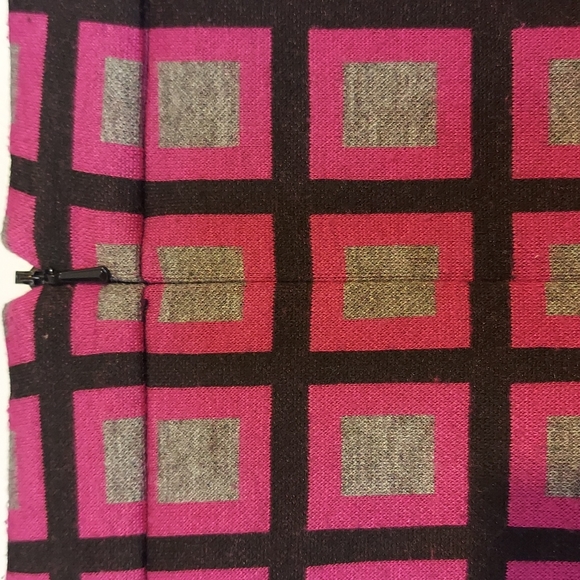 Halogen Geometric Windowpane Print Pencil Skirt Size 4 Pink Grey Black - Picture 4 of 14